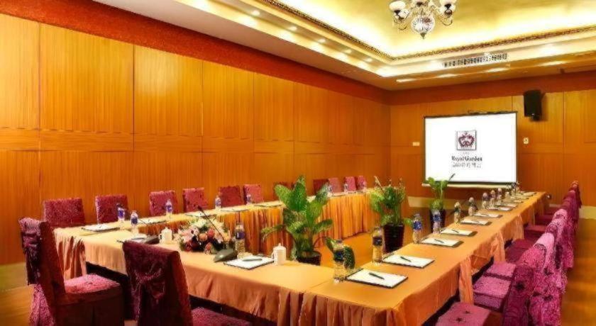 Royal Garden Hotel Kanton Zewnętrze zdjęcie